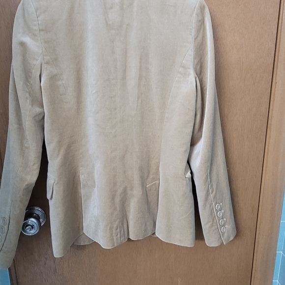 H&M Tan Blazer - Picture 3 of 5